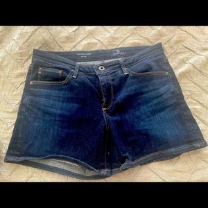 AG Stevie shorts - new without tag , never worn